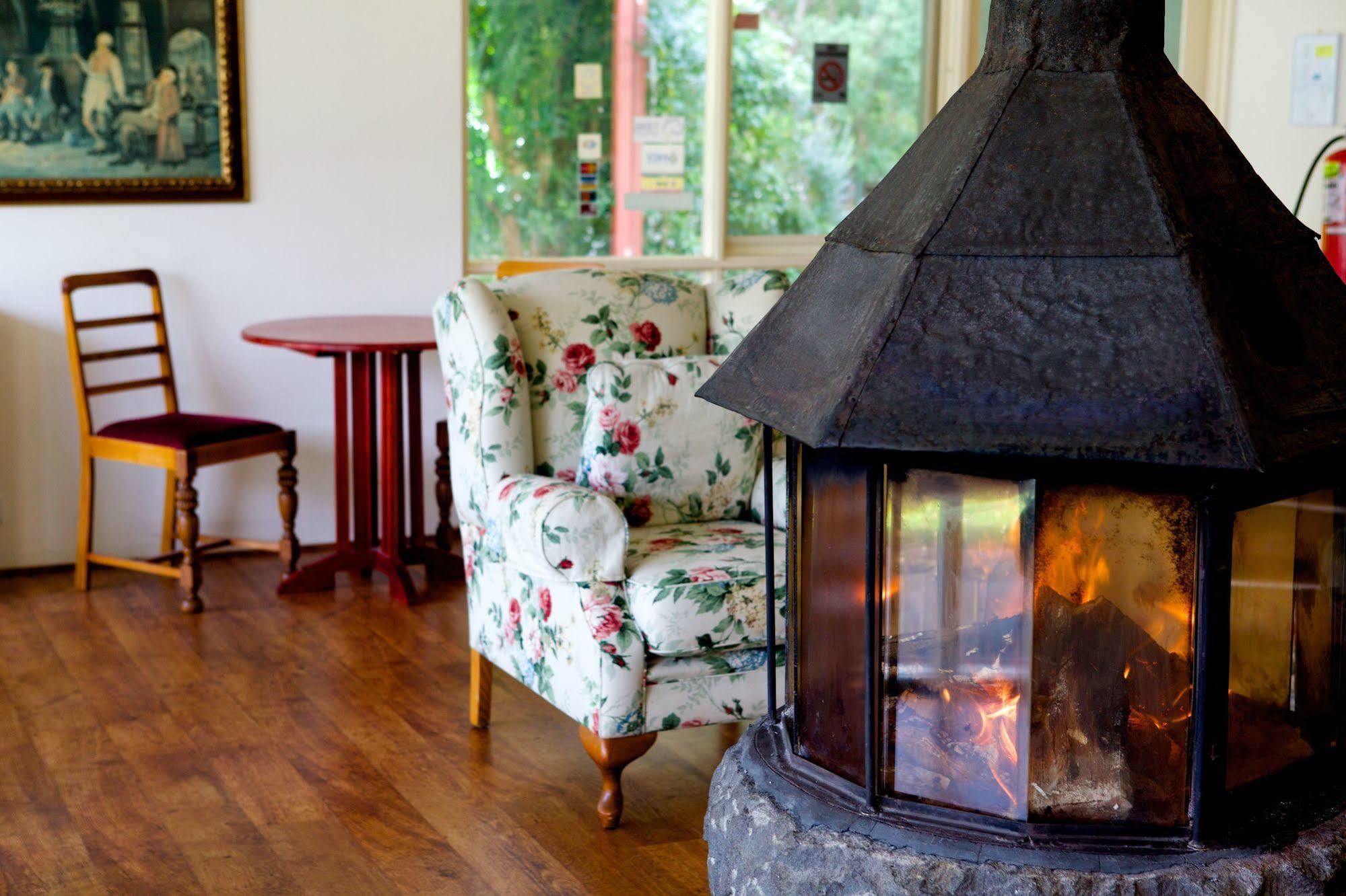 Sanctuary House Resort Motel Healesville Exterior photo